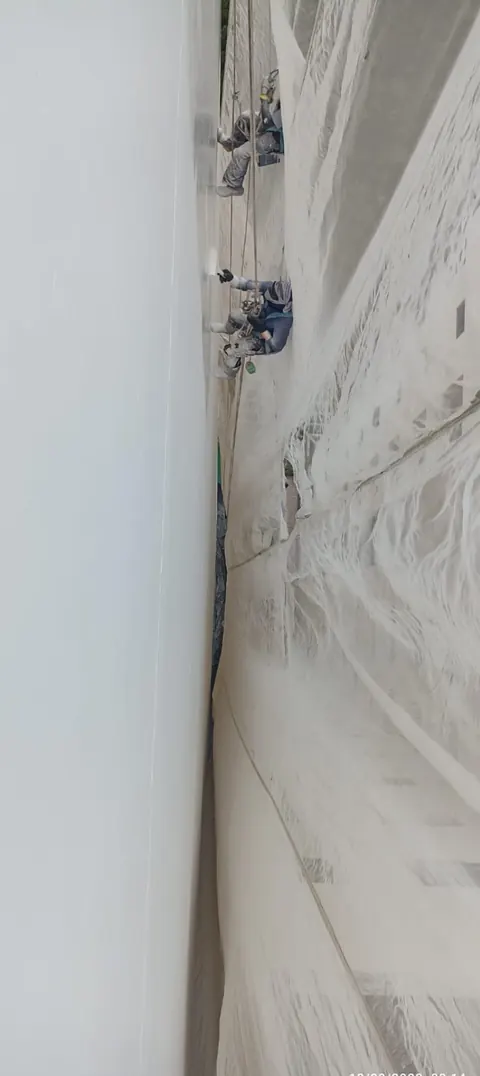 Lavagem da fachada — Cond. Edf. Serra Real, Graça